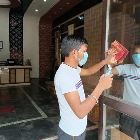 Hotel Prakash Regency Hapur Luaran gambar