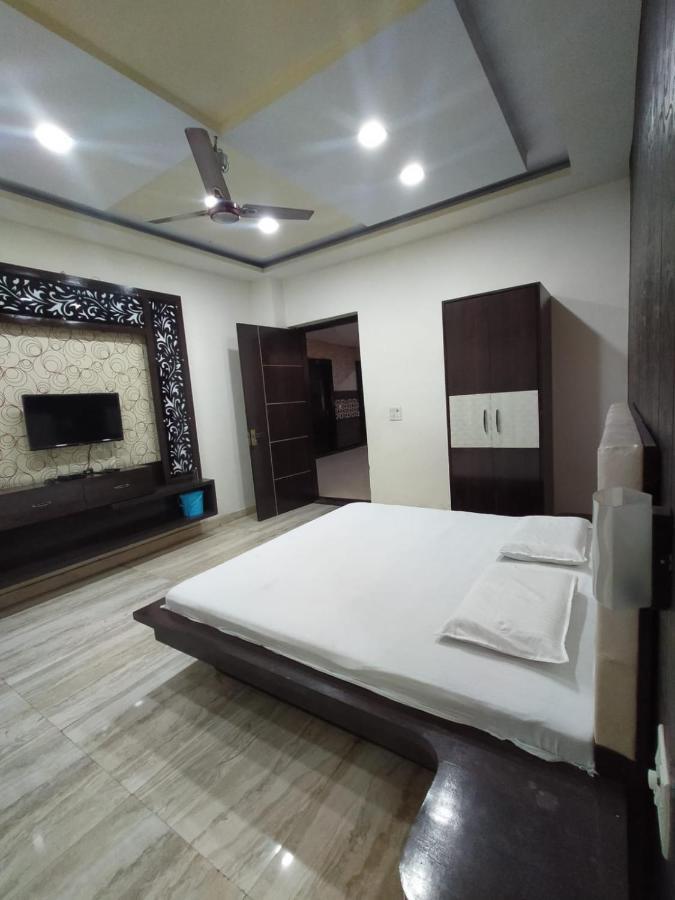 Hotel Prakash Regency Hapur Luaran gambar