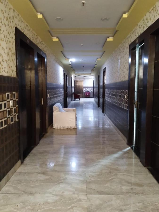 Hotel Prakash Regency Hapur Luaran gambar