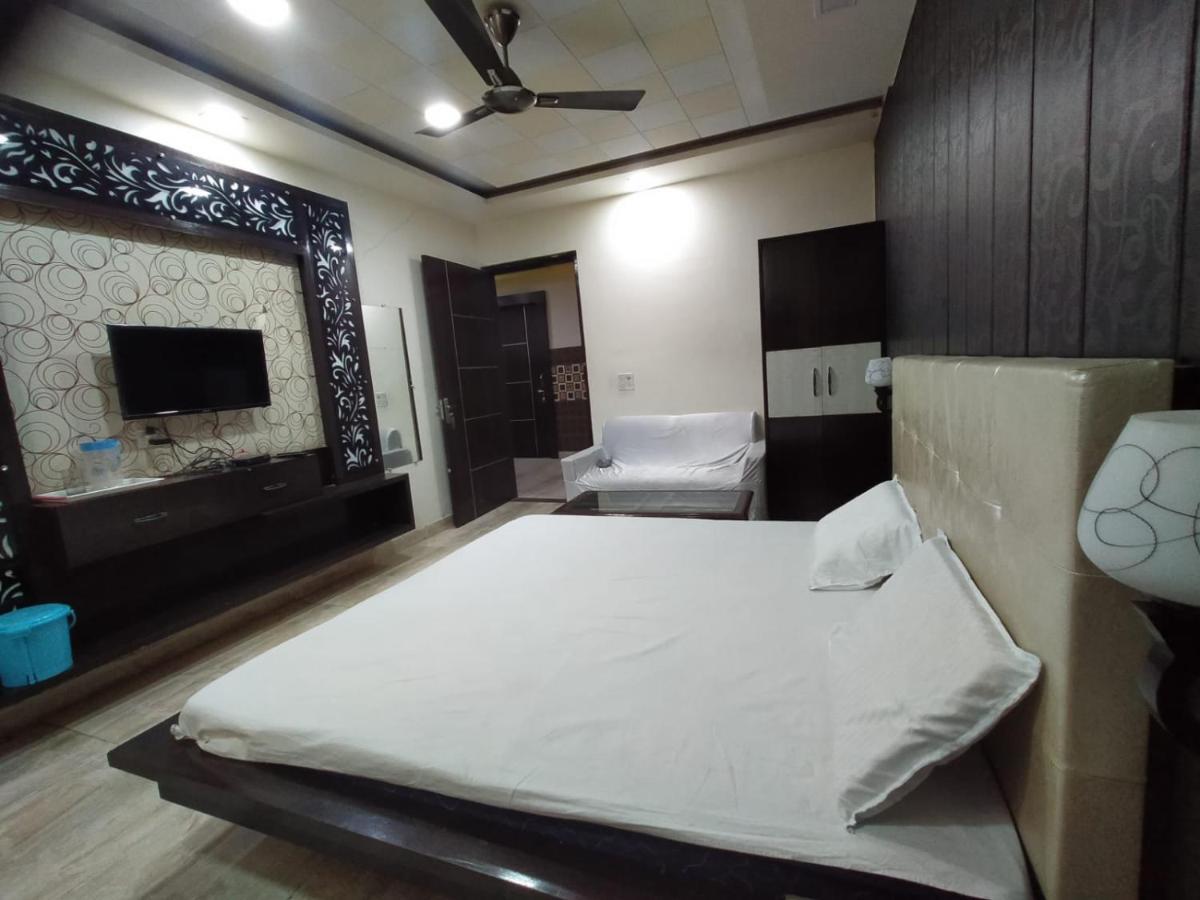 Hotel Prakash Regency Hapur Luaran gambar