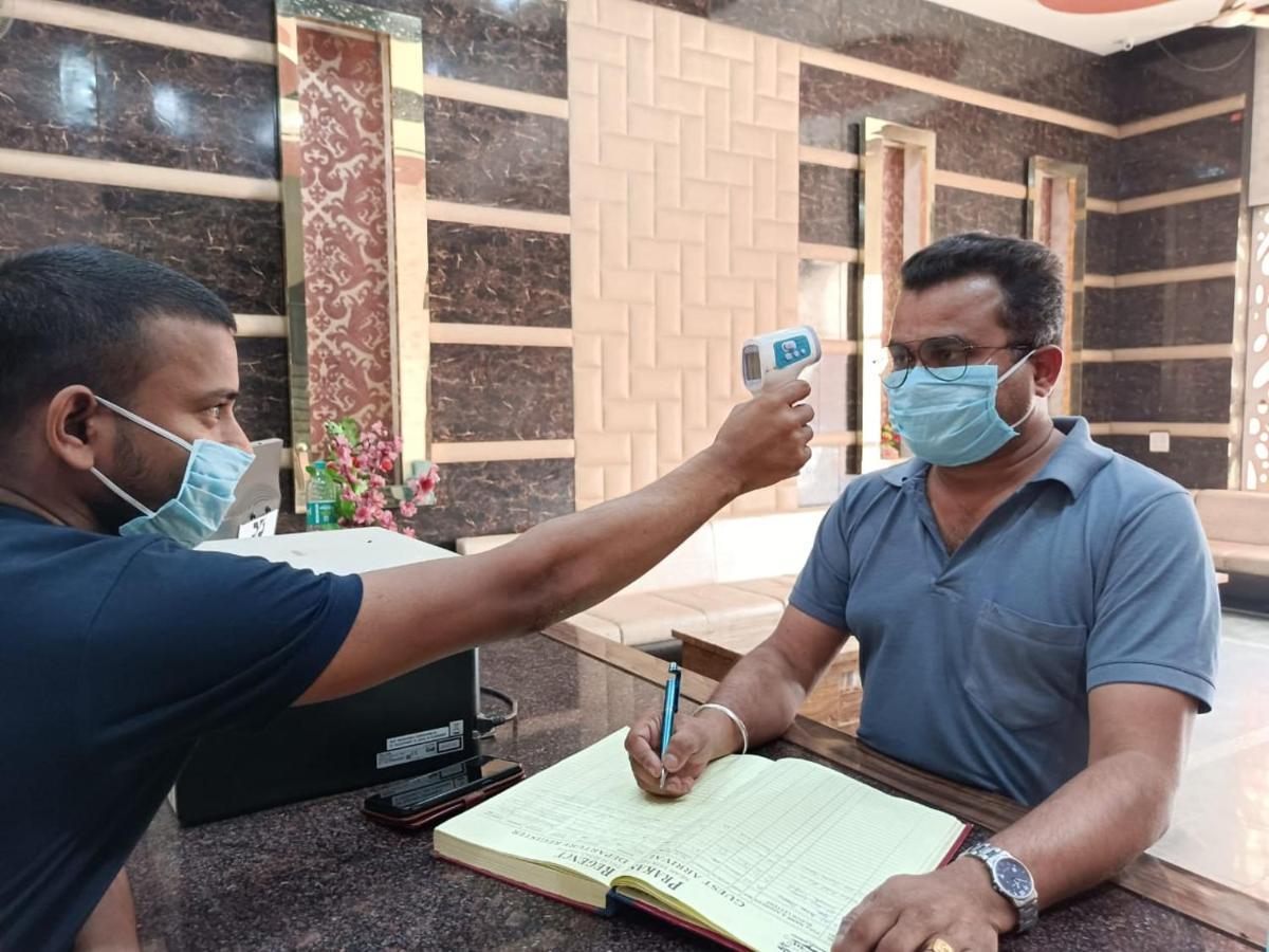Hotel Prakash Regency Hapur Luaran gambar
